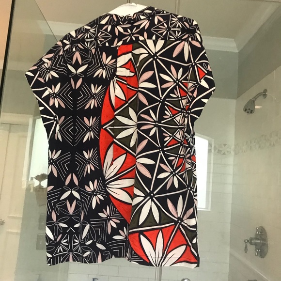 Floral Spring Top - Picture 4 of 5